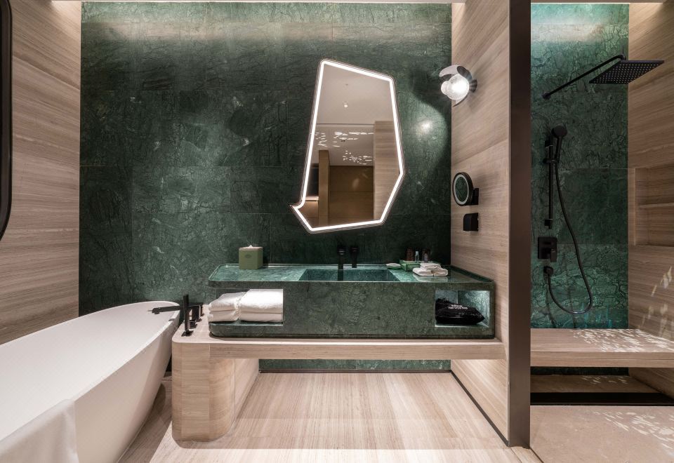 行政城景大床房