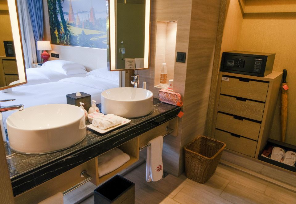 Angsana XishuangbannaLight of Dawn View Twin Room