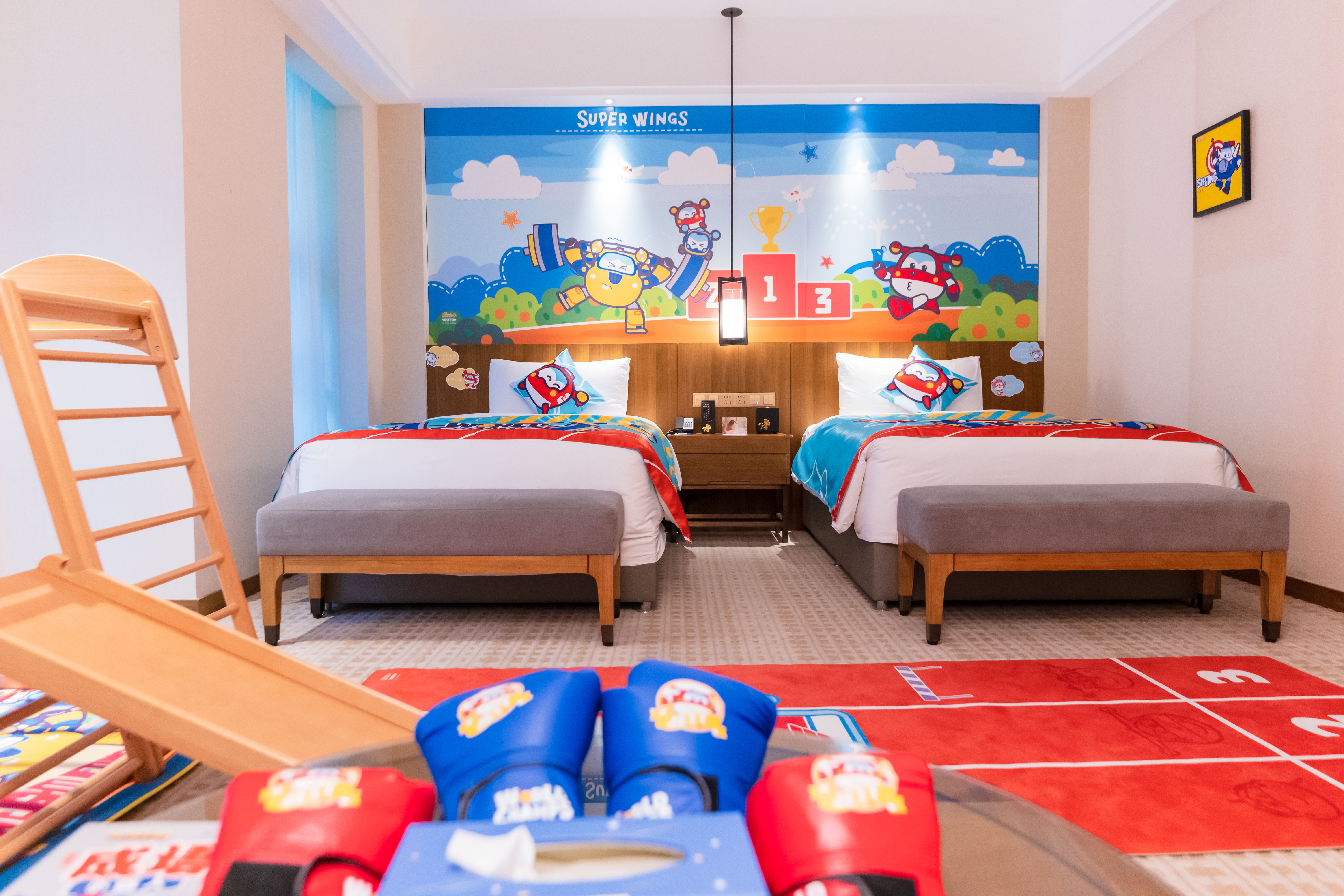Super Wings Sports Theme Twin Room (East Building)