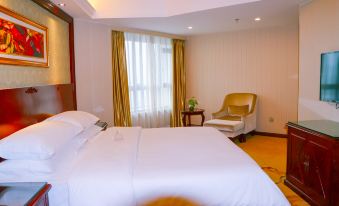 Vienna Hotel (Guilin North High-speed Railway Station Chengbei) - Housity