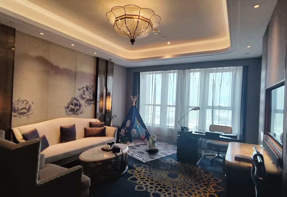 Wanda Vista UrumqiFamily-friendly Suite