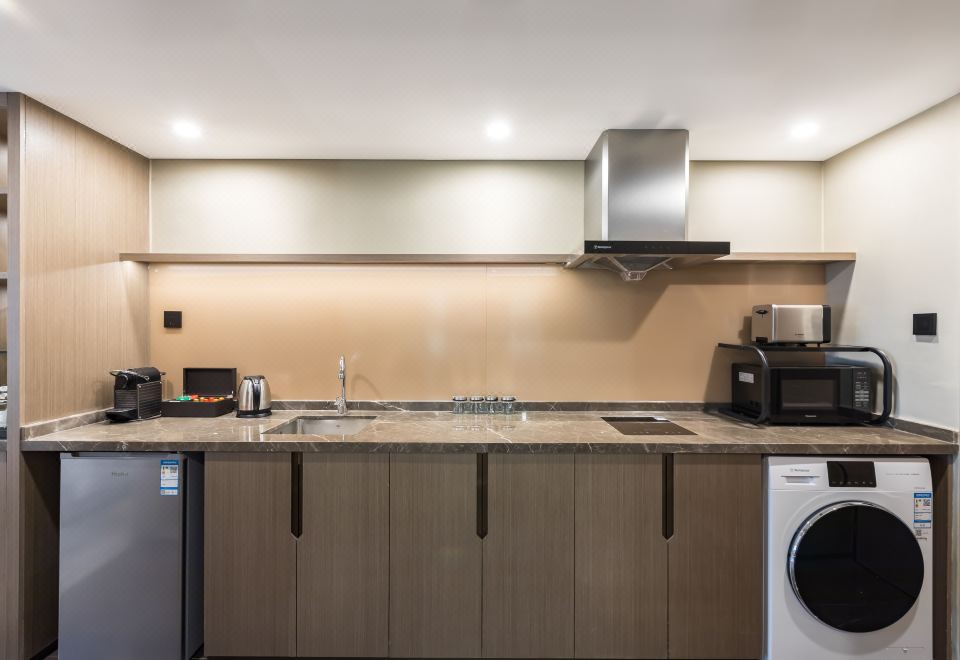 West International Trade Grand HotelNew VIP Building Elite Double Bed Room