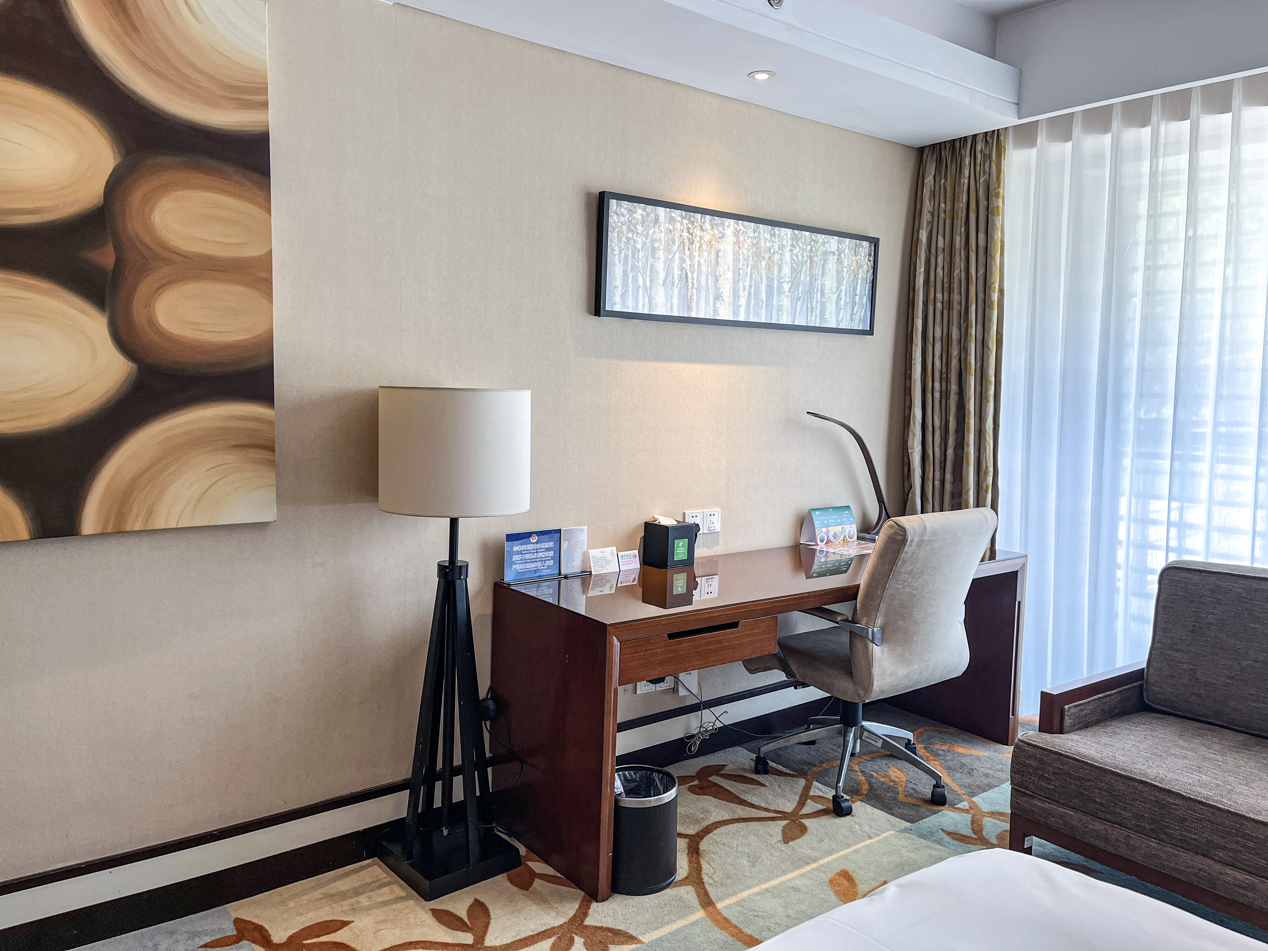 高級大床花園景觀房