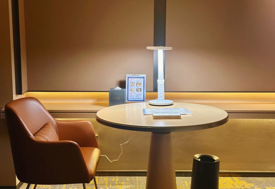 豪華陪讀房 180°觀景|護眼枱燈|智能衞浴