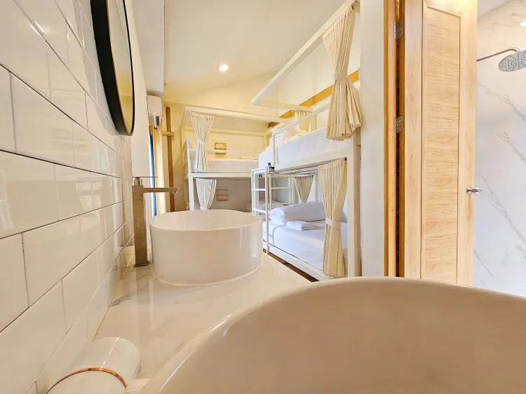  Bed in 4-Bed Female Dorm Ensuite (Unit B)