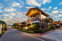 Longjiang Years Hot Spring Hotel Hoteles en 