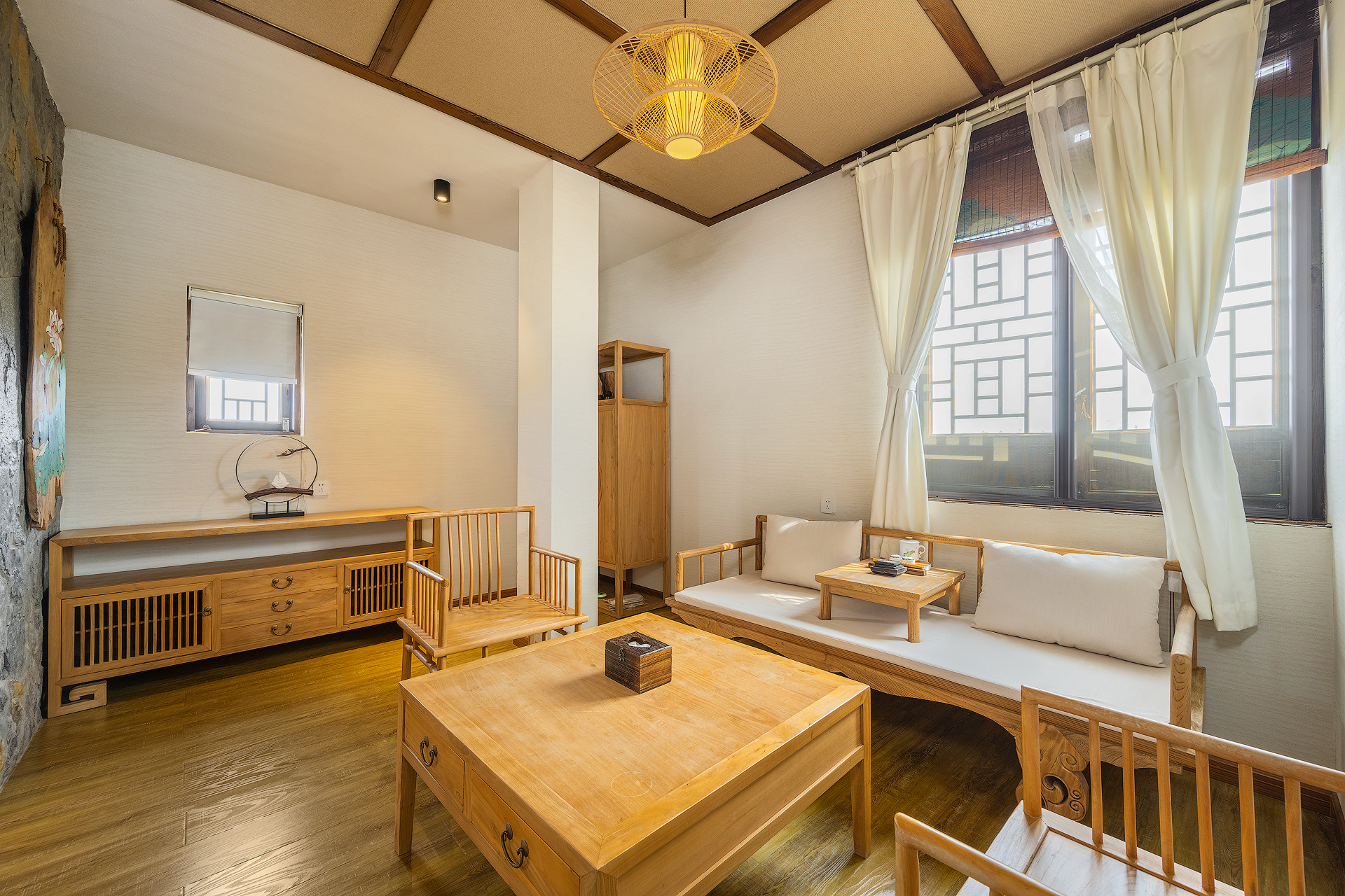 Bo Lian Chen Inn荷塘一室一厅大床房