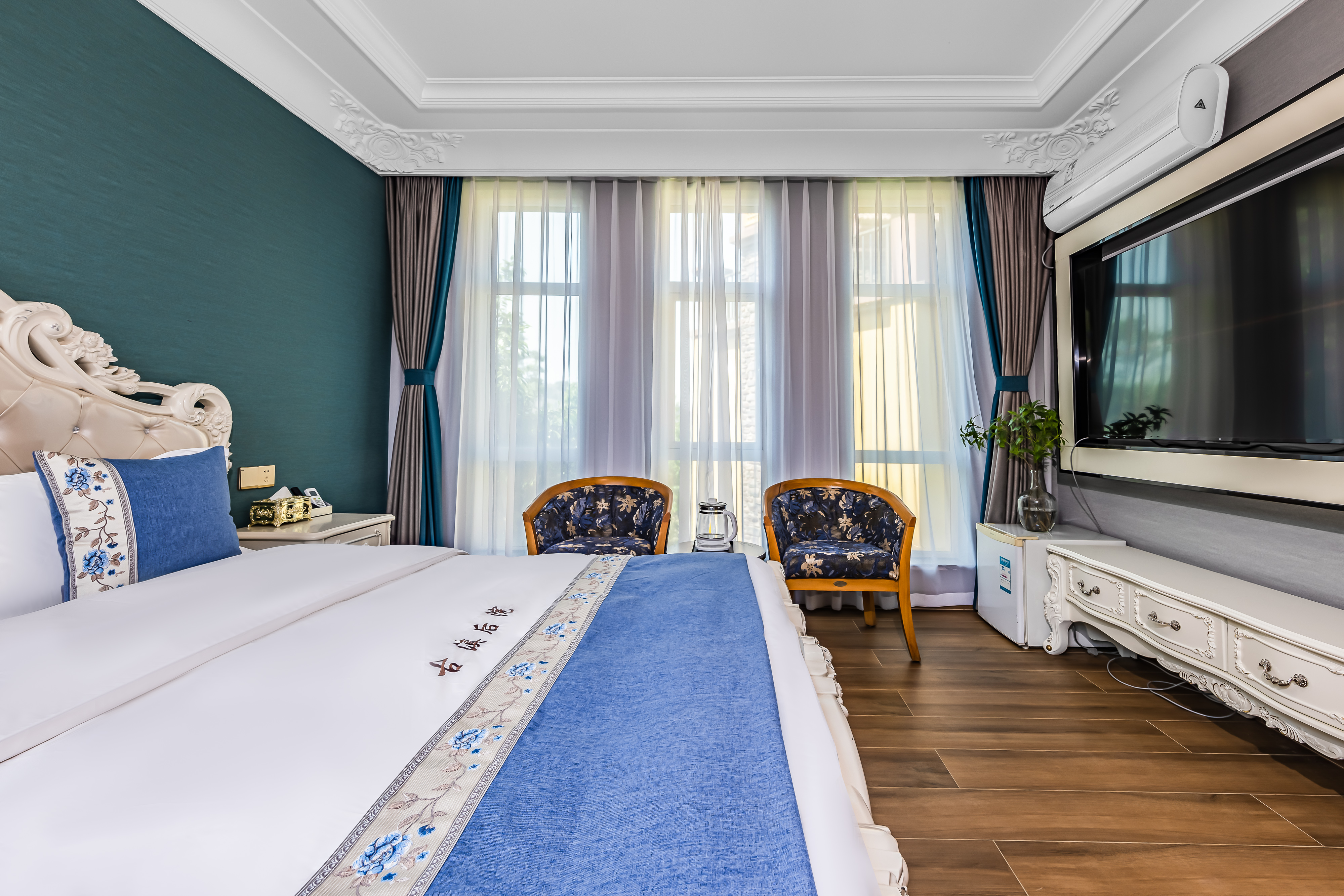 落日余暉·高級大床房