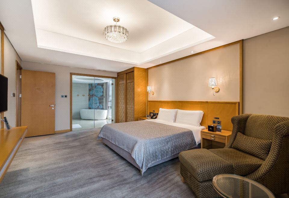 Beijing International Cultural Exchange CenterYunshan Quality Sleep Business Suite (Spinal Support Latex + One-Key Sleep Aid + Deep Sleep Monitoring)