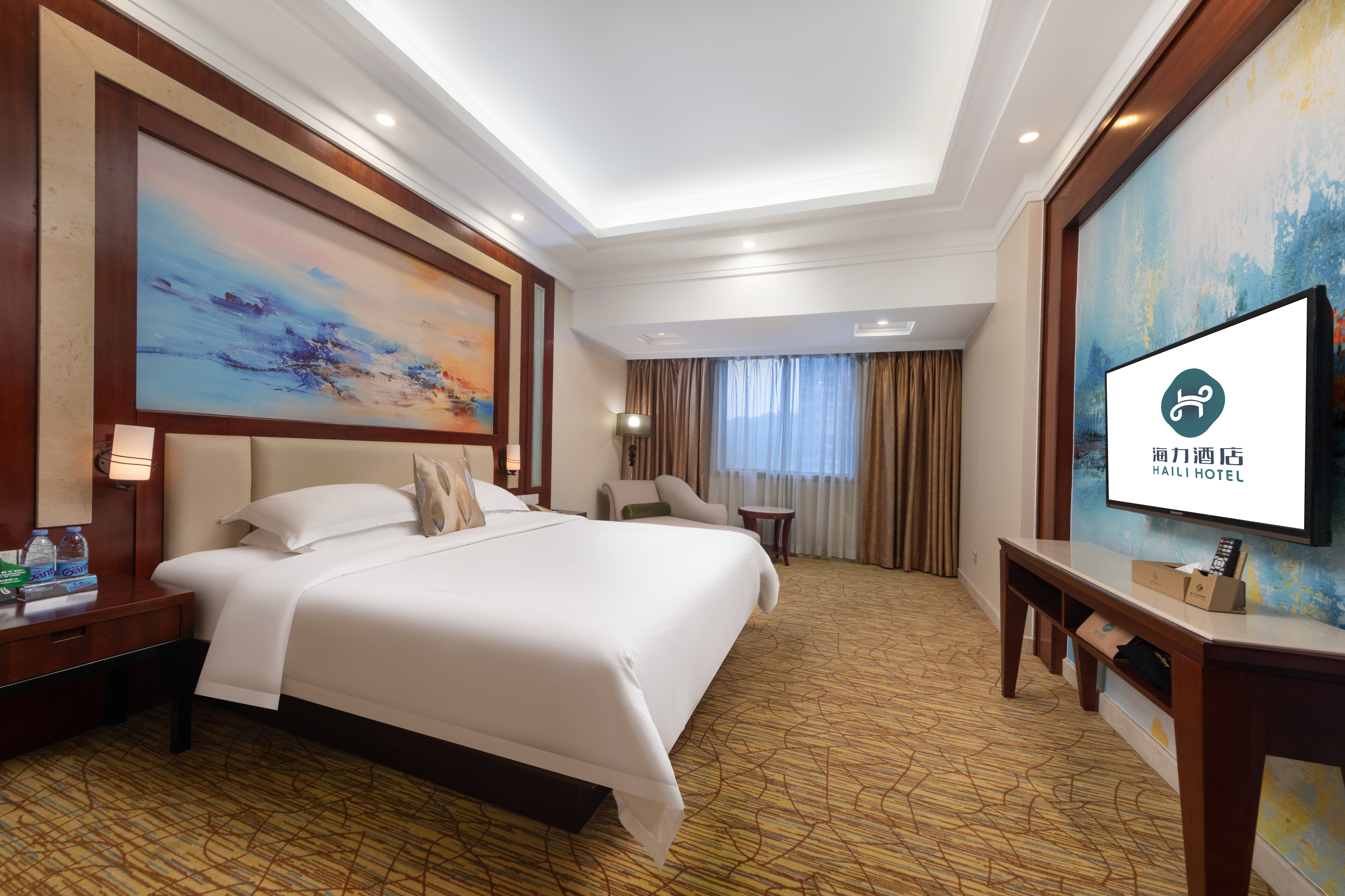 商务套房（会议桌+真皮沙发+一室一厅）