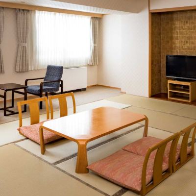日式房15榻榻米 吸菸 登別湯本飯店優惠