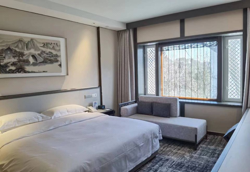 晴云·映日連通房