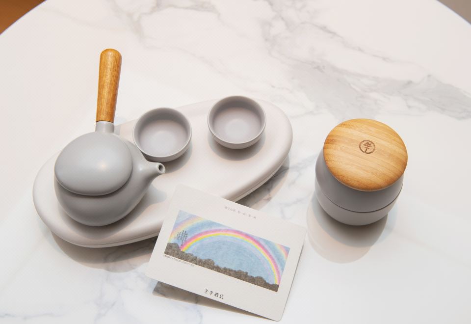 高級雙床房【木香茶韻 ·禪意空間 ·零壓好眠】