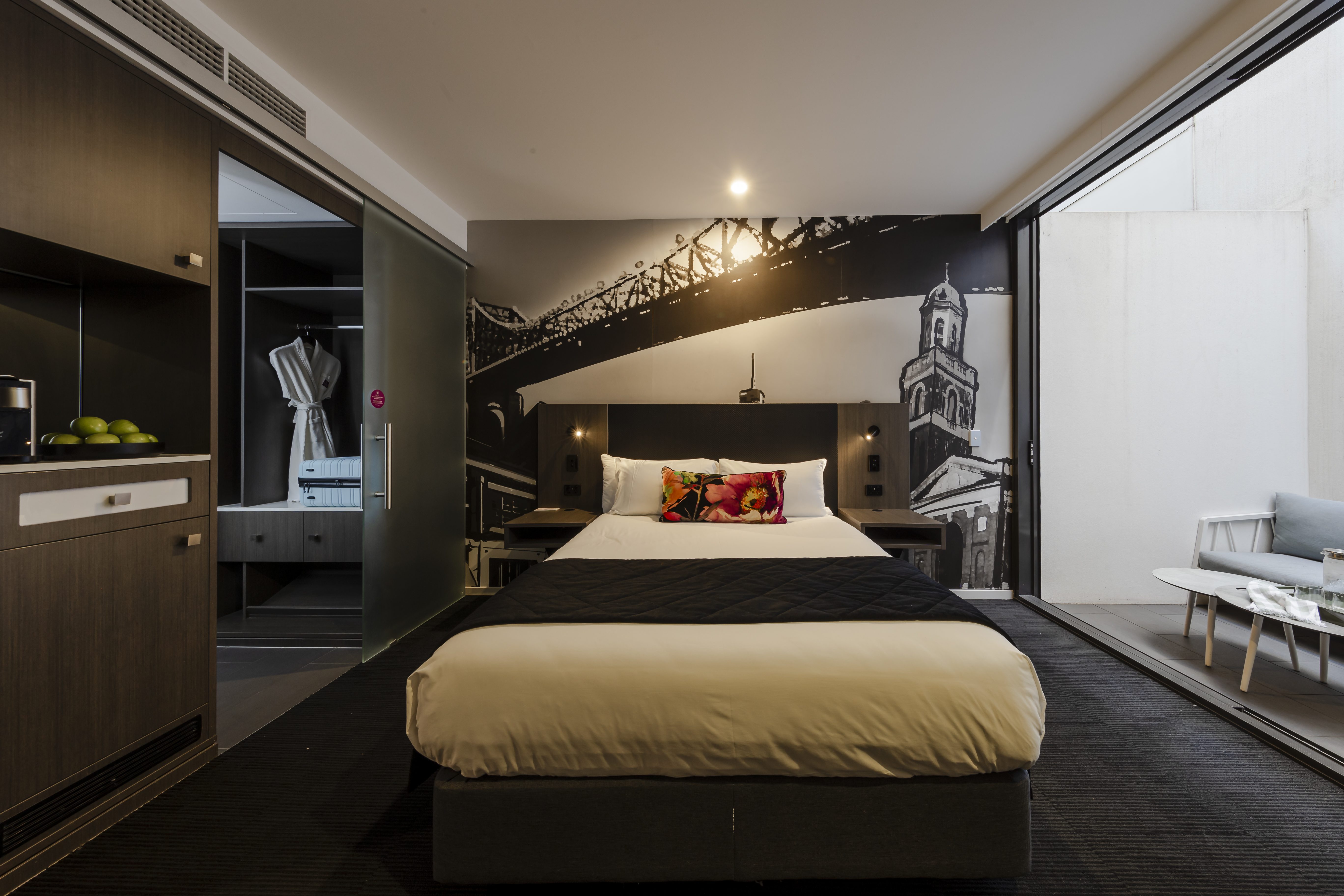 庭院高级大床房