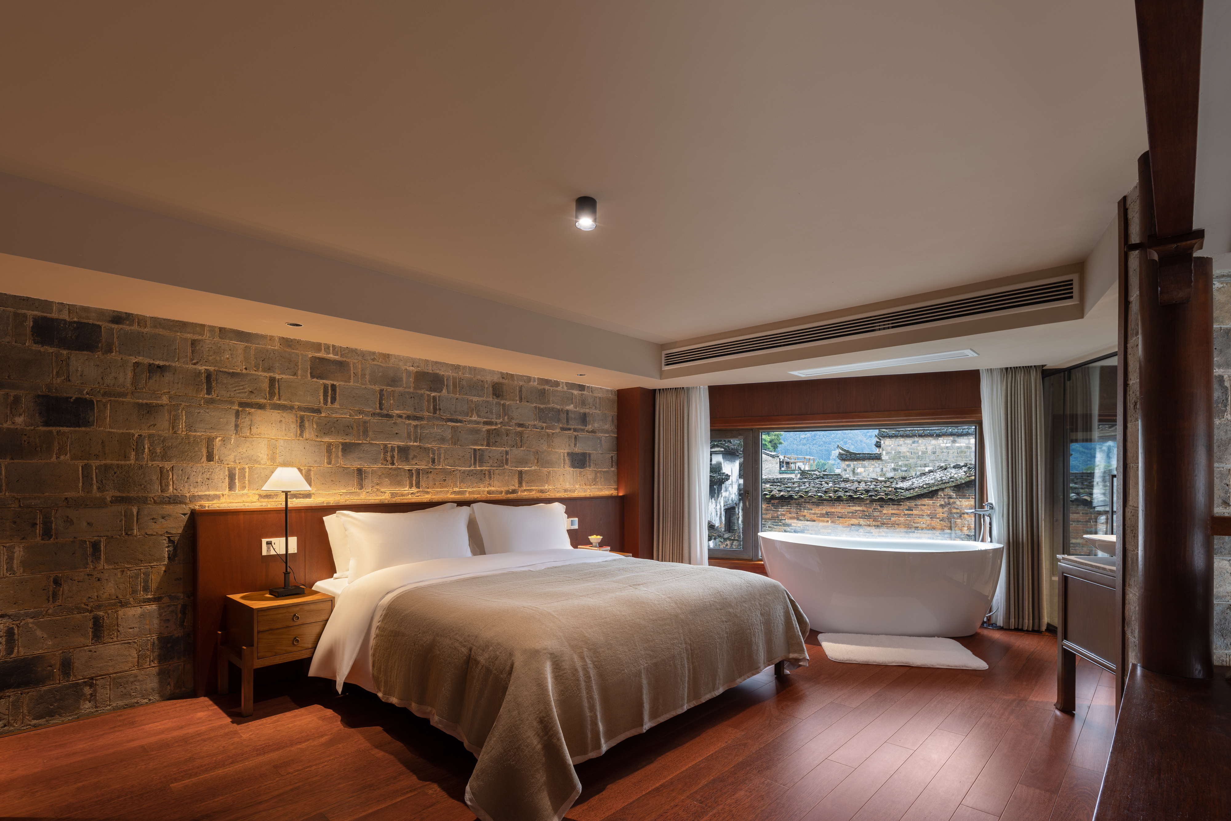 采采中式LOFT【欧珑洗护+Hansgrohe衞浴+戴森吹风机】