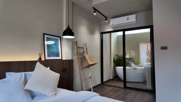 ห้องซูพรีมพร้อมอ่างอาบน้ำ (โซนเมือง)