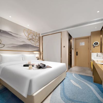 精奢·高級大床房（慕斯床墊&獨立空調&加濕器） 哈爾濱悅楓飯店（中央大街地鐵站店）優惠