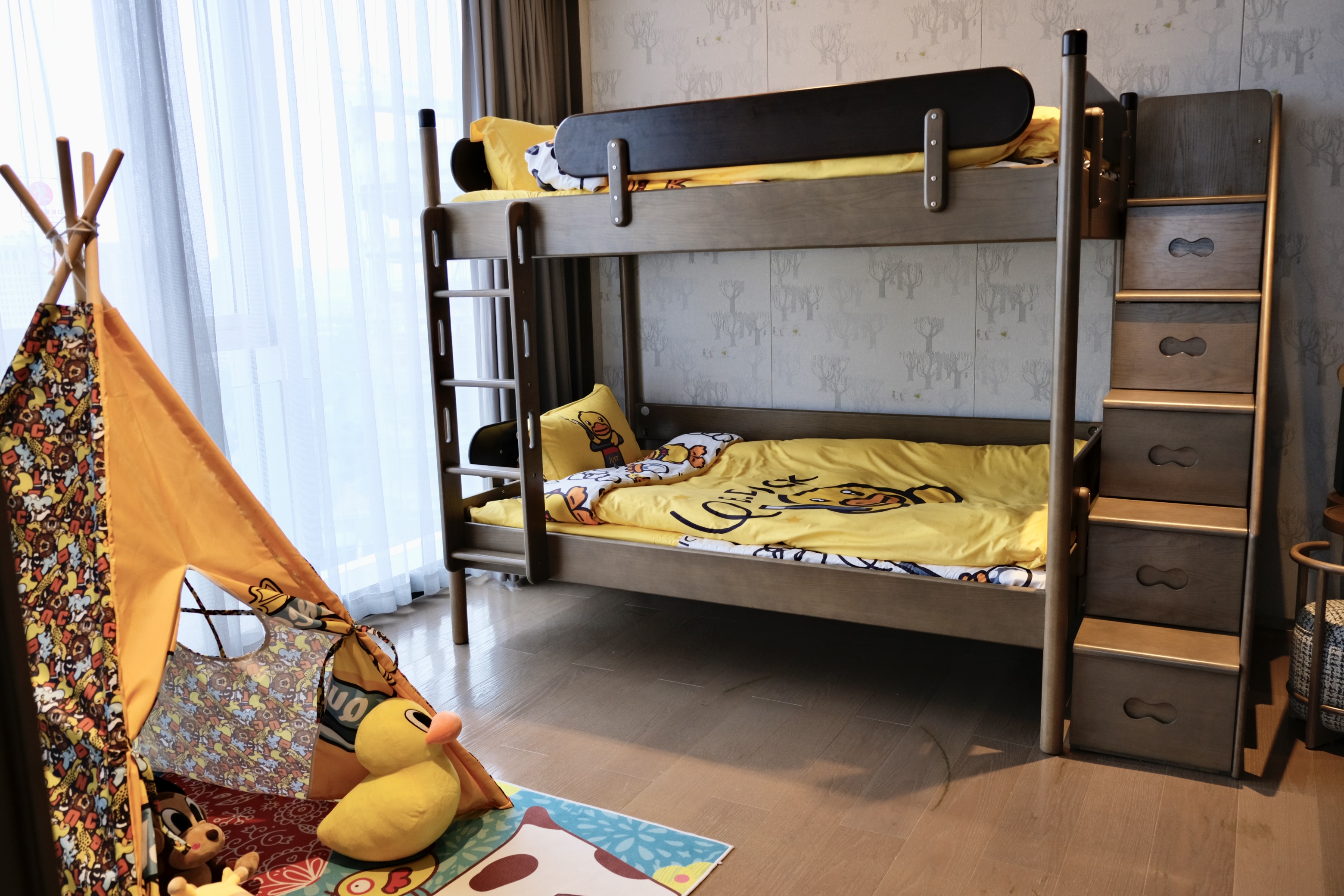 主题亲子家庭房