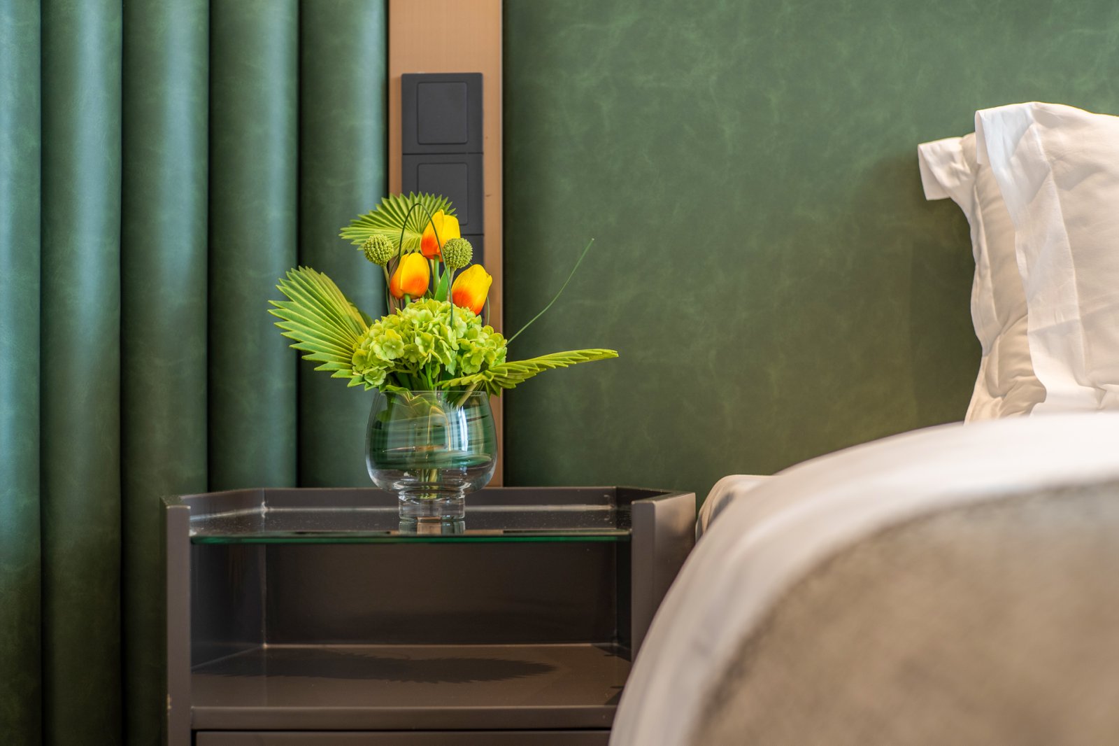 Leisurely·豪華大床房「智能客控+minibar+浴缸泡澡」