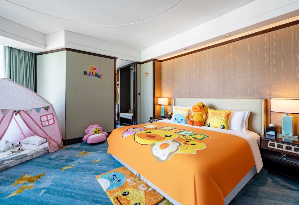 小黄鸭亲子主题房