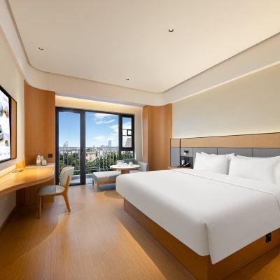 高級大床房（智能客控） 中山江畔商務酒店優惠