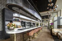 OZO Hotels President Airport
