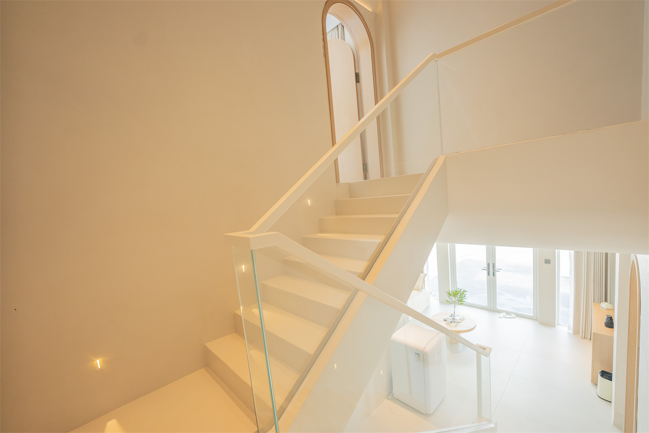 私人泳池2室1厅海景套房01