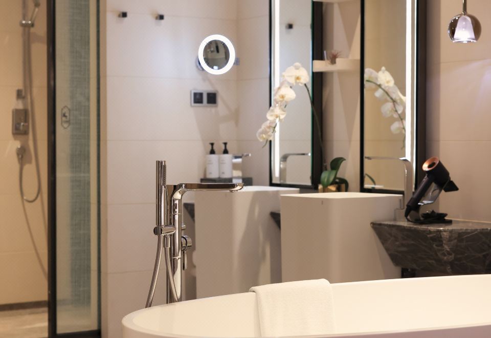 豪华高楼层城景大床房