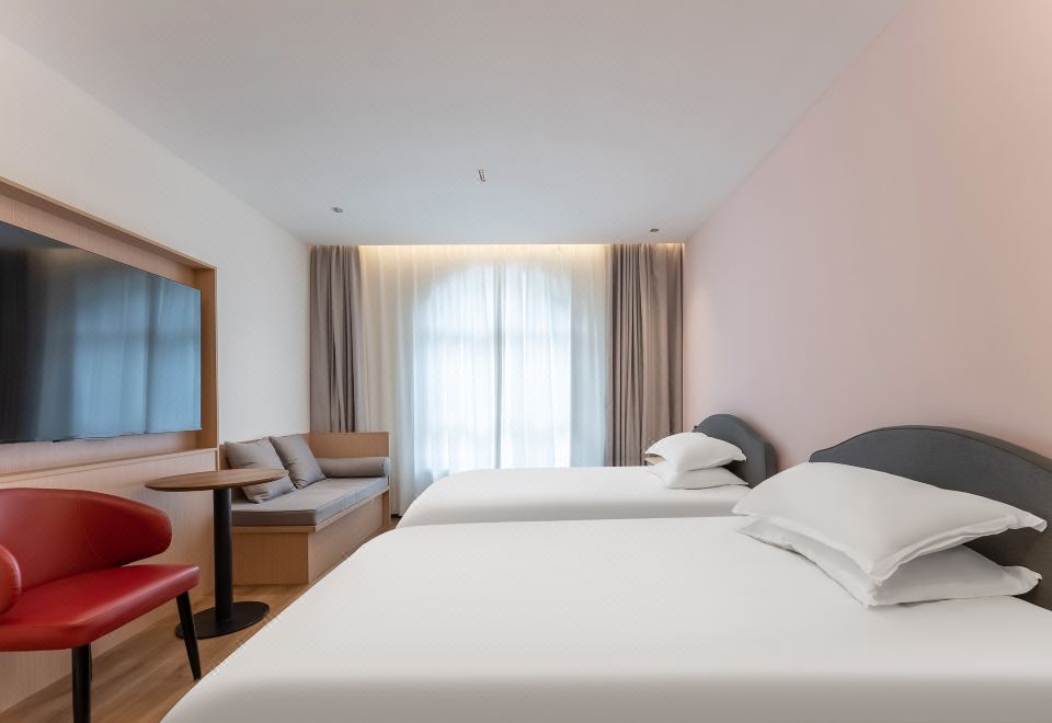 Holiday·聽潮假日雙床房