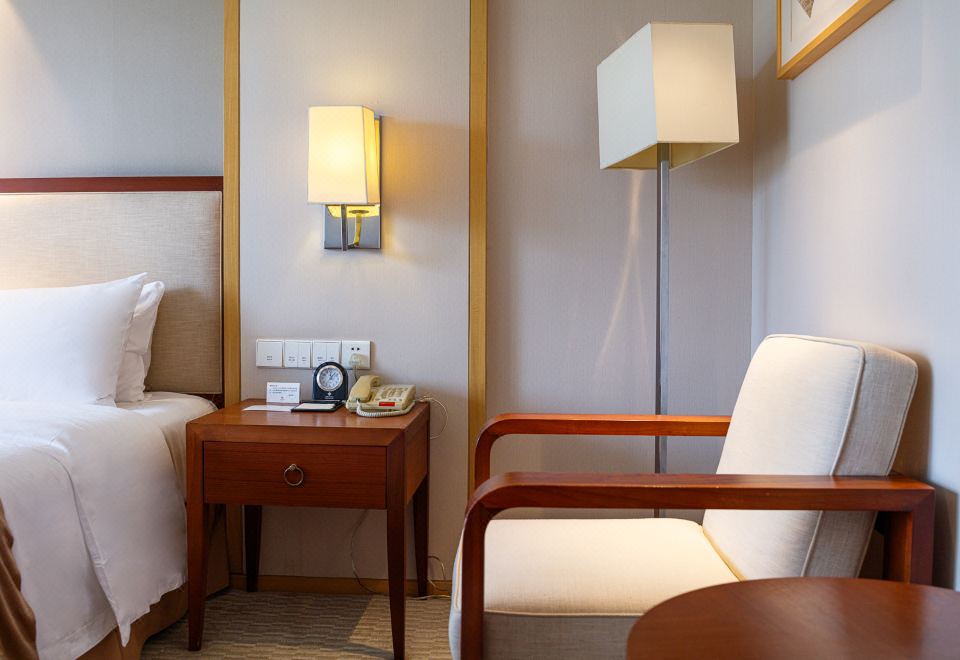 主楼·园景大床间