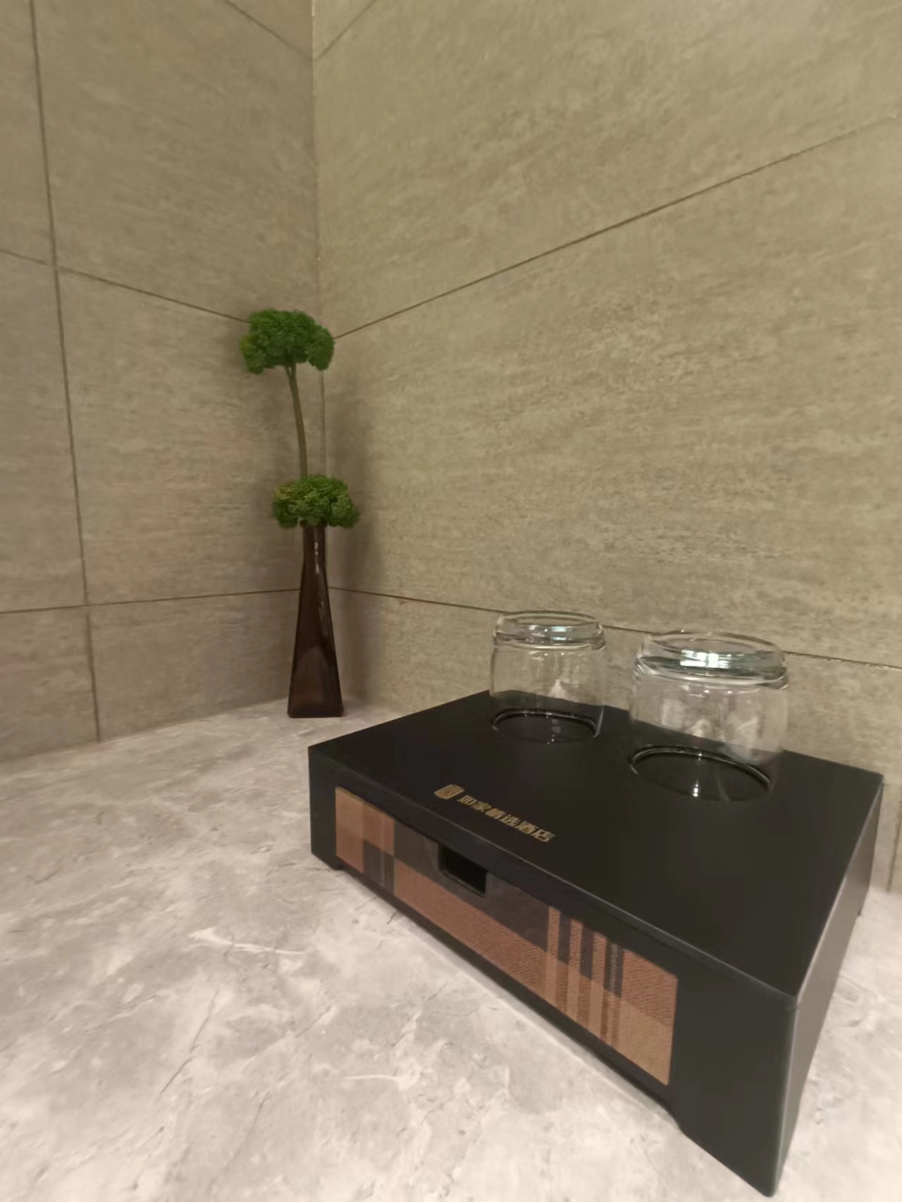 高级大床房（暖气开放）