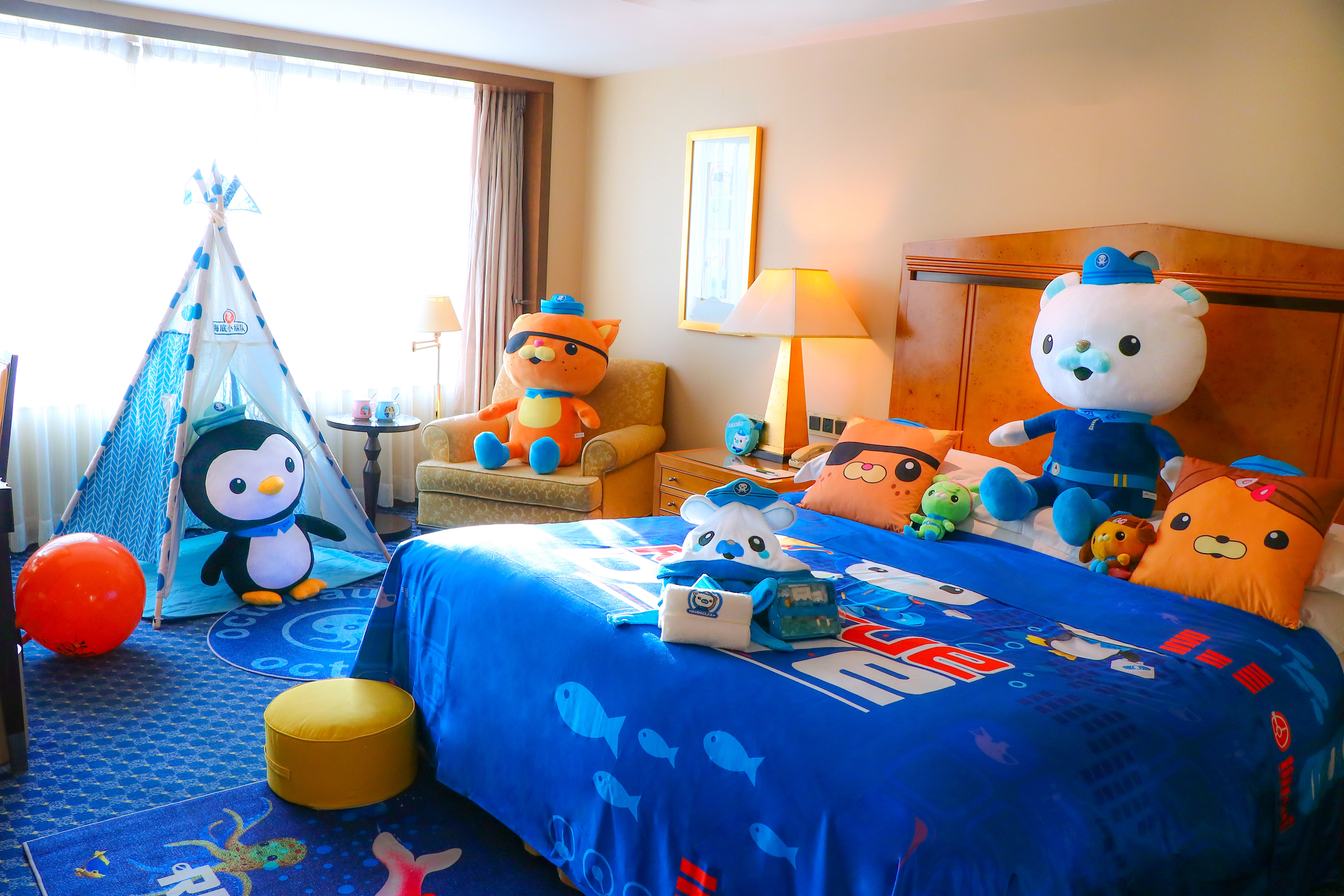 海底小纵队亲子房