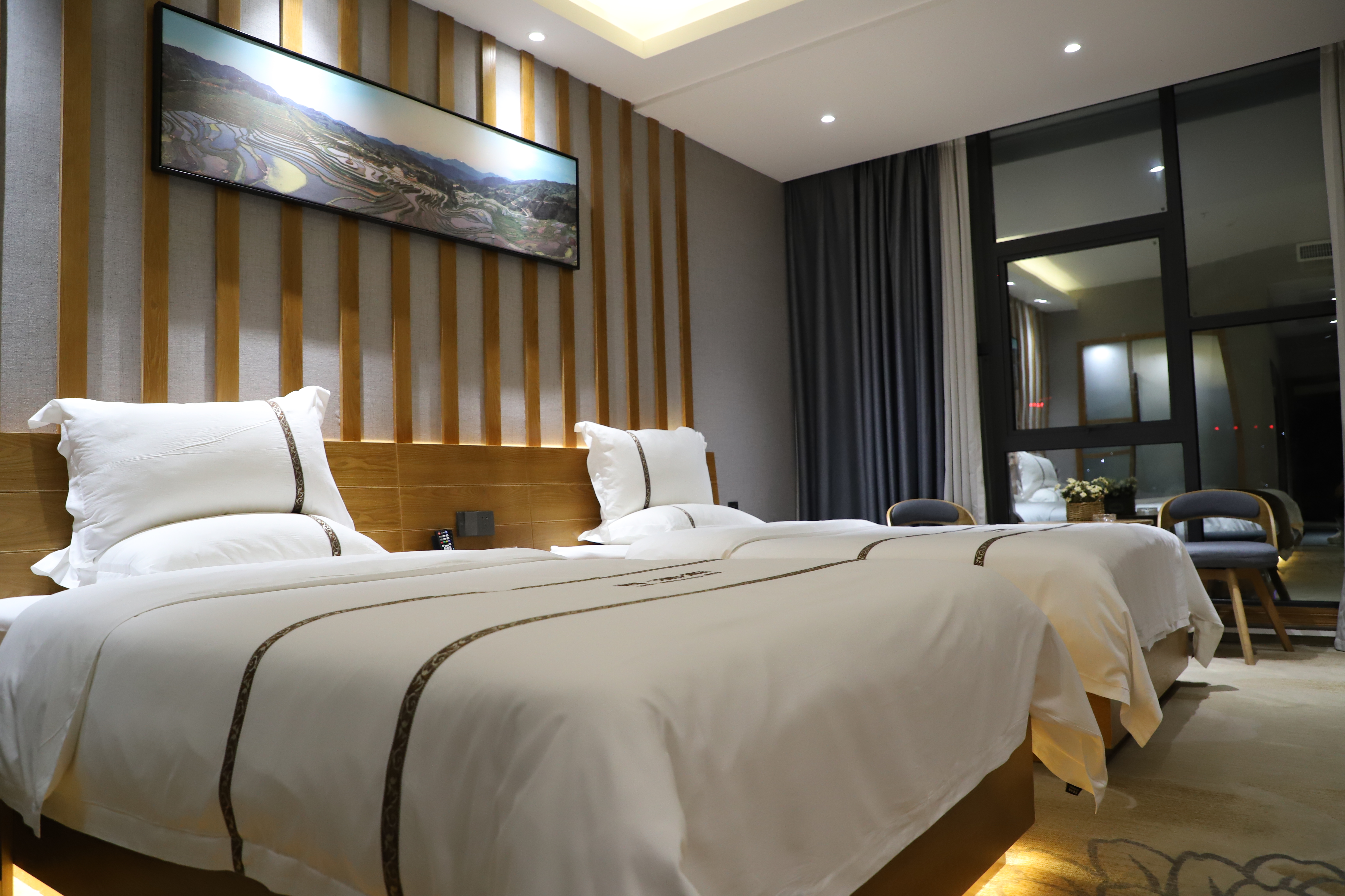 江景瑶隐双人间