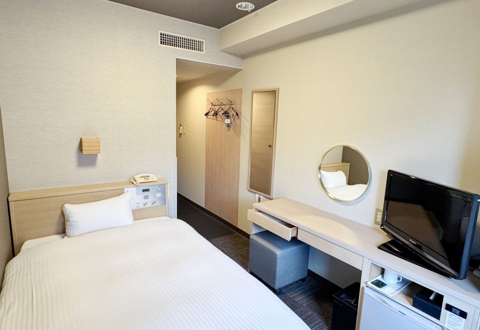 Hotel Route-Inn Tokyo AsagayaLadies Single Nonsmoking