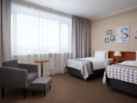 Holiday Perm Hotel 페름 호텔