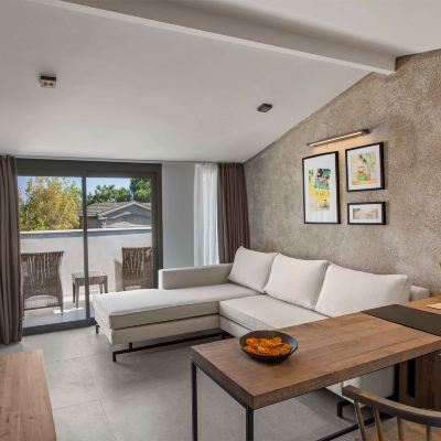Junior Suite Club Marvy Promo Code