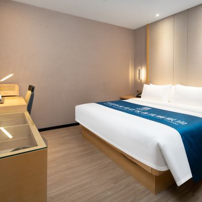 宜致弗諾氧深睡大床房-（電視投屏+藍牙音樂） 宜致酒店（廣州珠江新城體育西路地鐵站店）優惠