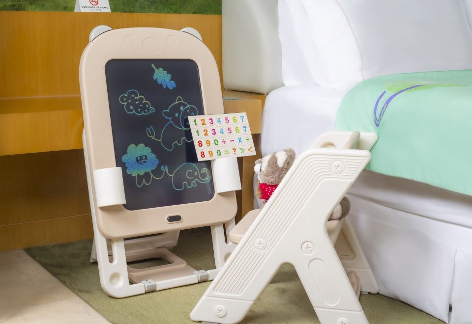 冒险时光 | 皮皮帕克主题亲子房（世界之窗景观）