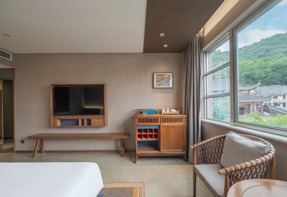 舍·景观大床房「立体声蓝牙音响+休闲办公区」