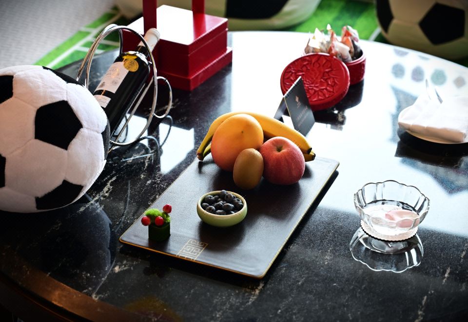 绿茵狂欢-亚太楼苏超主题豪华套房