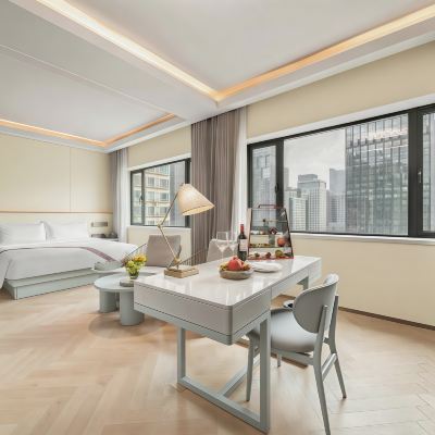 不凡行政套房（泡泡浴缸+無線投屏+智能客控） 外商·藝龍飯店（廣州珠江新城店）優惠