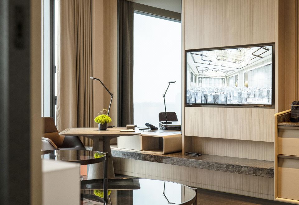 戏游大唐芙蓉记|180°城景双床房