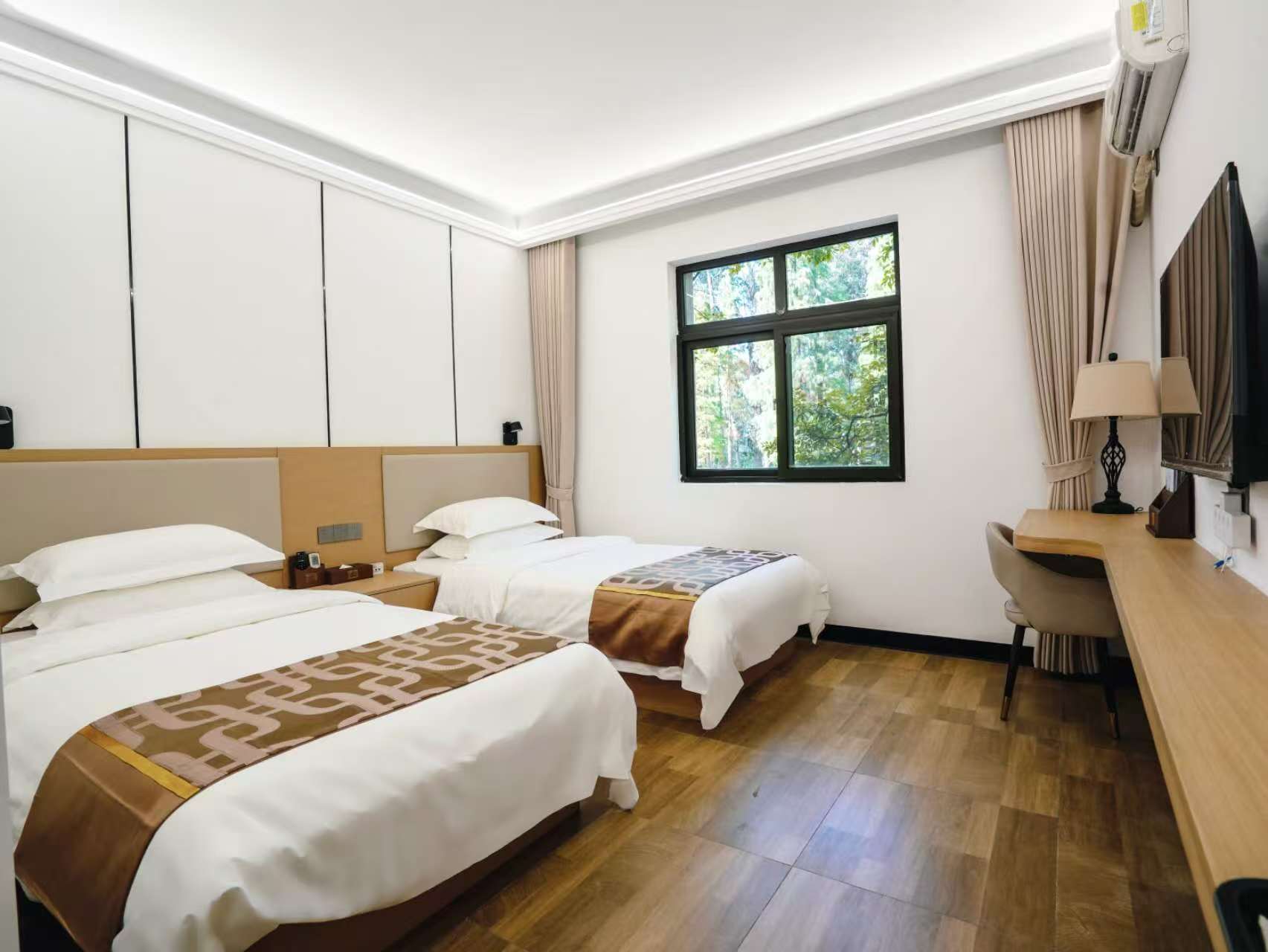 特惠房【辅楼F区】