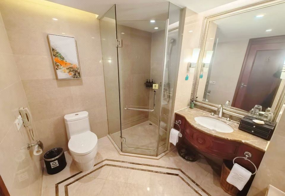 天际高级双床房