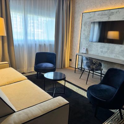 Suite BV Oly Hotel Promo Code