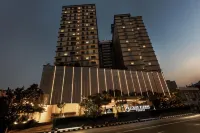 Louis Kienne Hotel Pemuda Hoteles en 