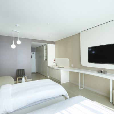 디럭스 트윈룸 더화이트호텔 평창 쿠폰