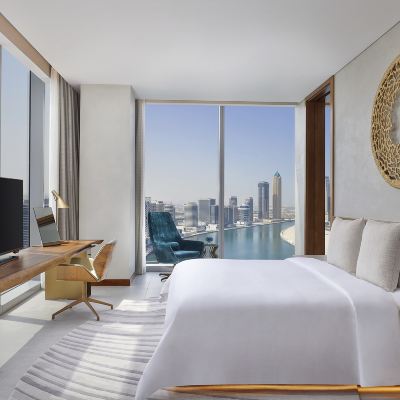 St. Regis King Suite with Dubai Canal View
