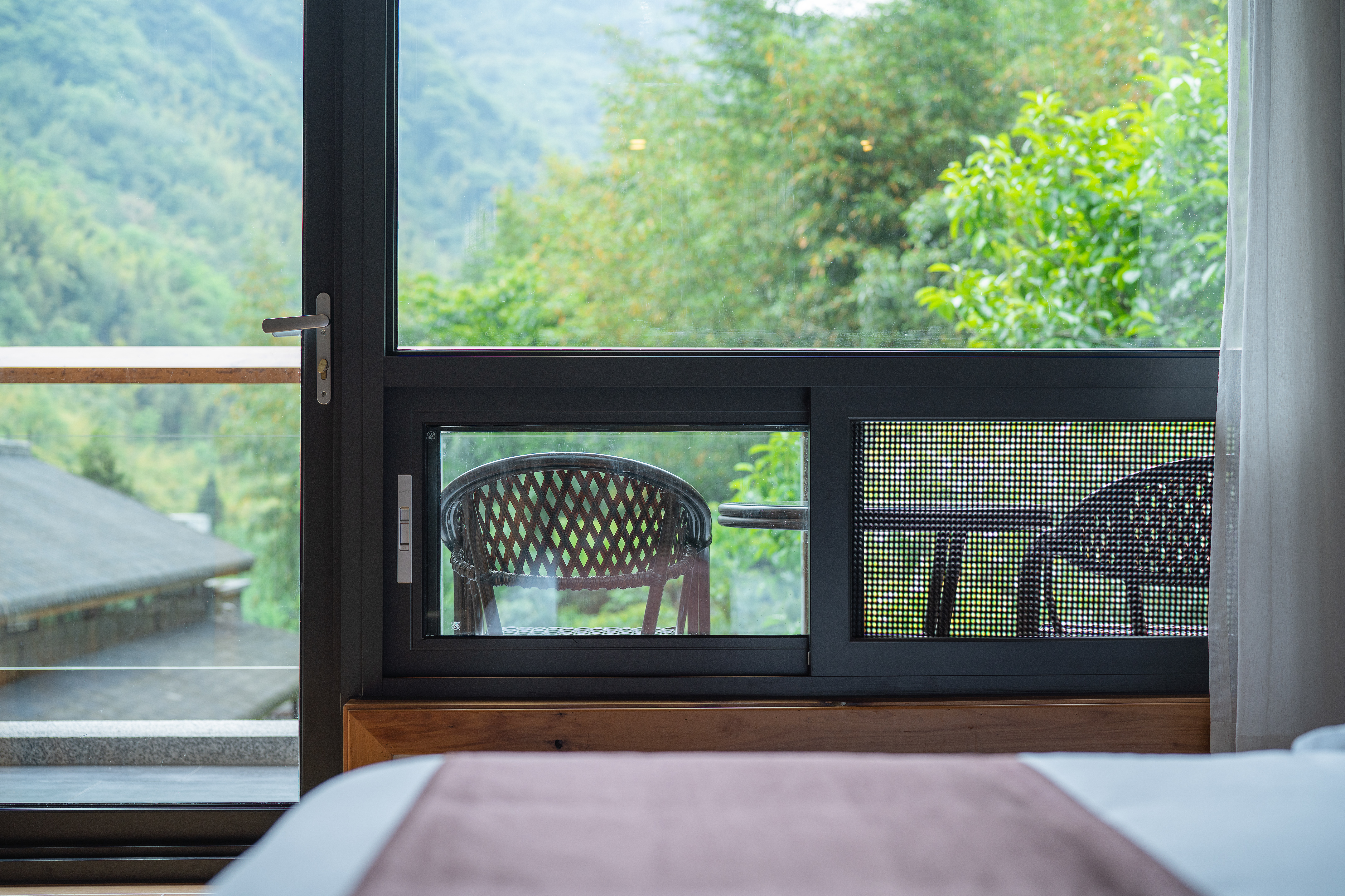 隐水栖山·雅致大床房