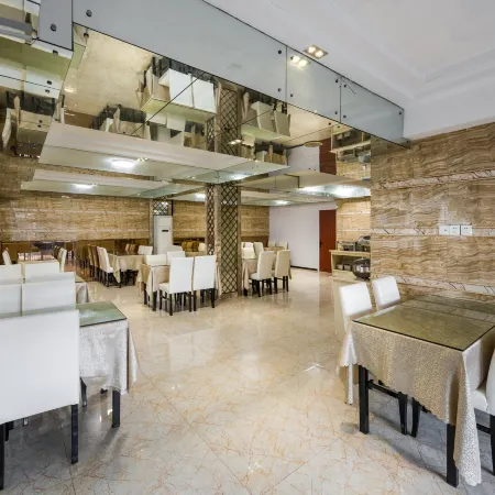 Jinyi Hotel